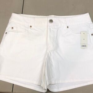 NWT - white shorts